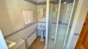 Photo 15- click for photo gallery